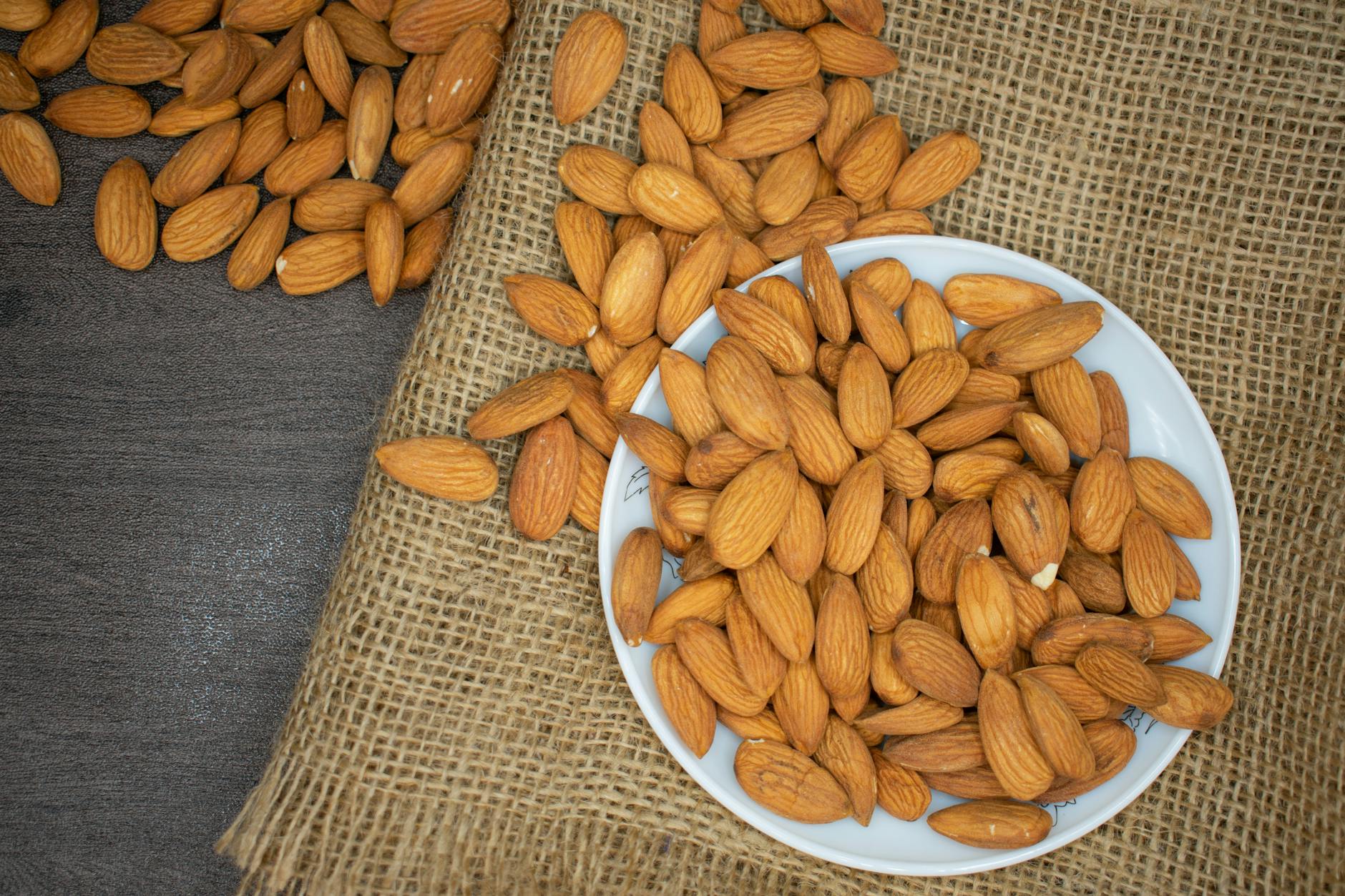 Almonds superfoods